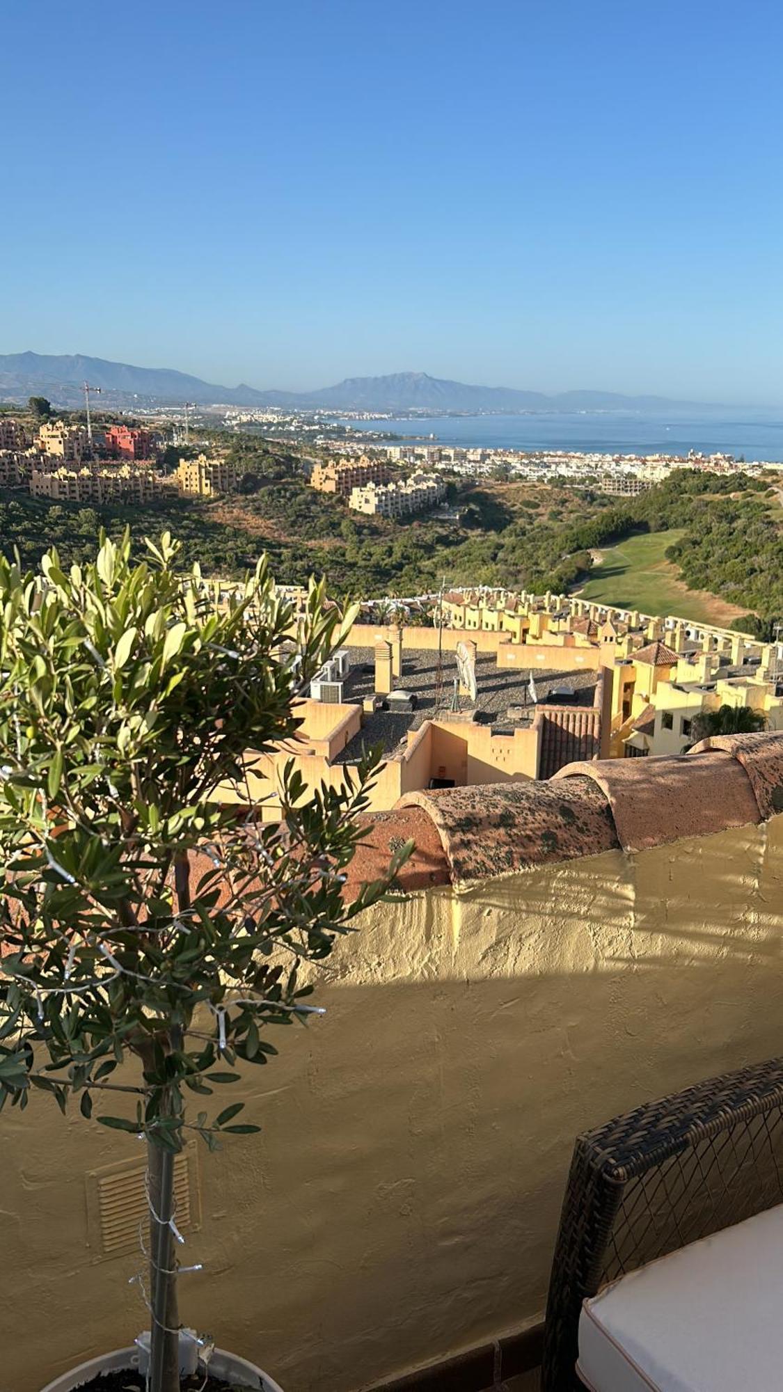 2 Bed Penthouse Apartment Manilva Exterior foto